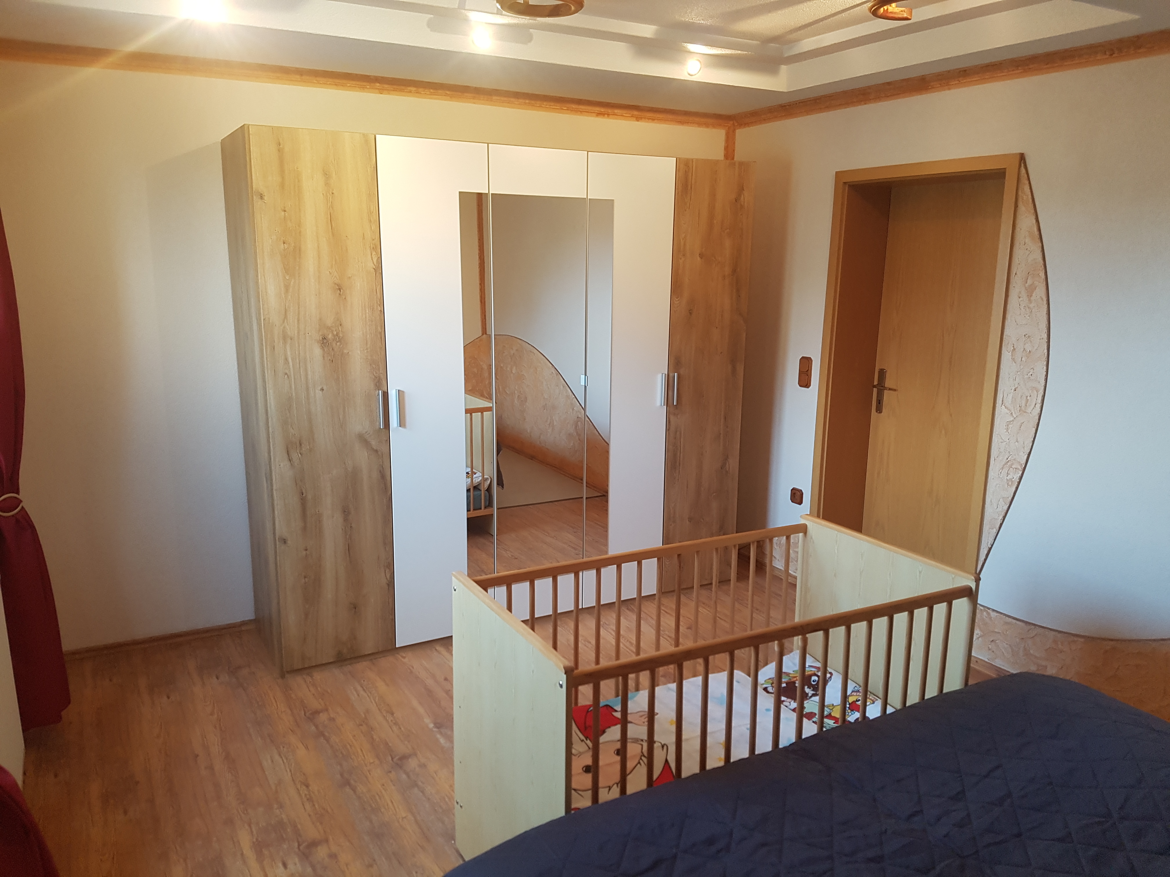 Schlafzimmer 1